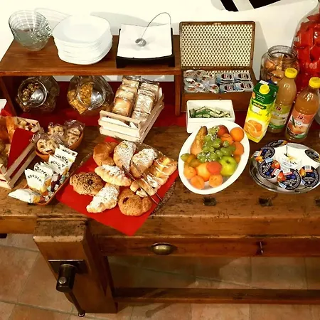 فندق مبيت وإفطار 4u Parcheggio Interno