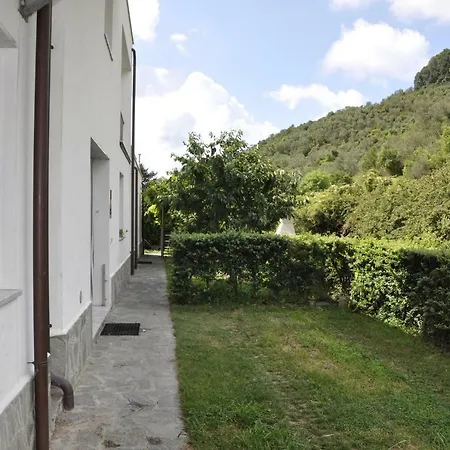 4u Parcheggio Interno Frühstückspension Chiavari