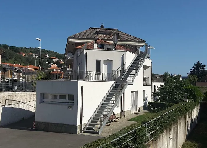 4u Parcheggio Interno Chiavari